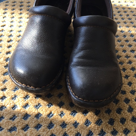 B.O.C. Clogs - Picture 3 of 5